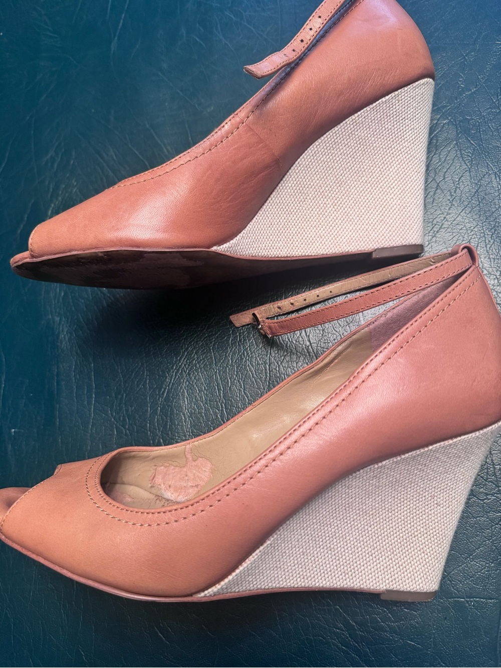 Ann Taylor Women's Camel/Tan Leather Peep-Toe Ivory Wedge Heels